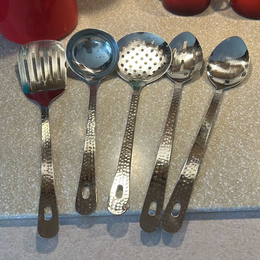 Stainless steeled utensils brand new condition  5 pieces